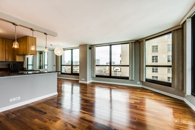 Photo - 1030 N State St Condo Unit 8B