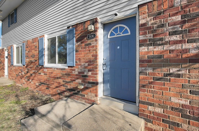 Photo - 1636 E 25th Ave