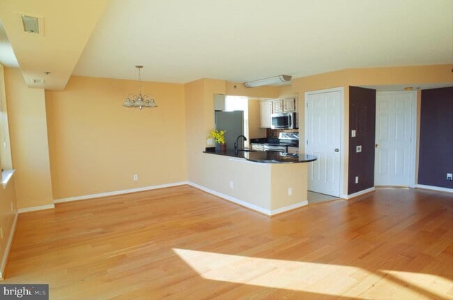 Photo - 1200 Braddock Pl Unit 601