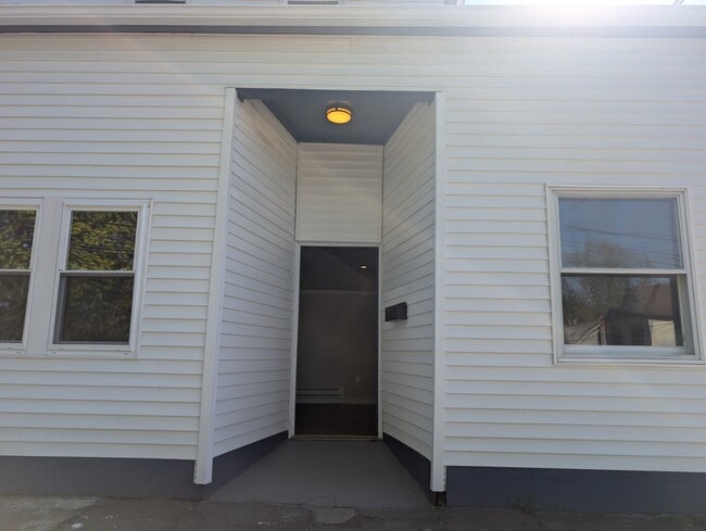 Photo - 500 Marion St