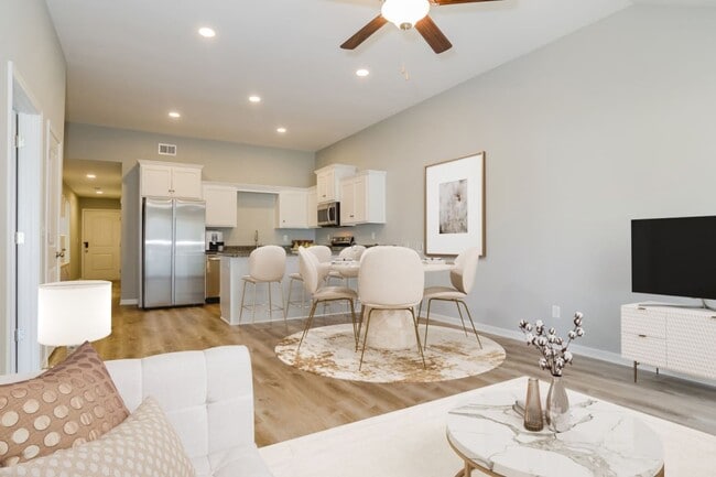 Photo - Elm Grove Luxury Rental Homes