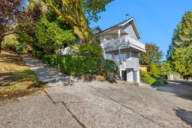 Photo - 3Bd/2.5Ba Seattle House