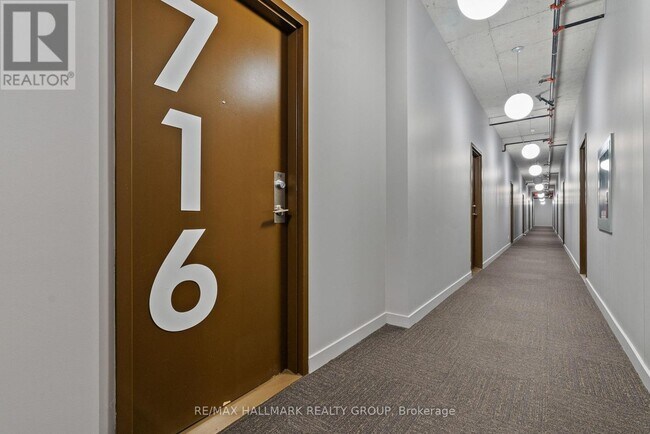 Photo - 360 McLeod St Unit 716