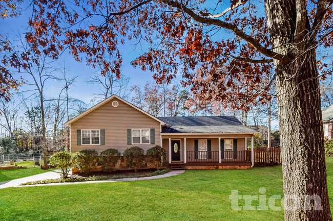 Building Photo - 375 Radcliffe Trce