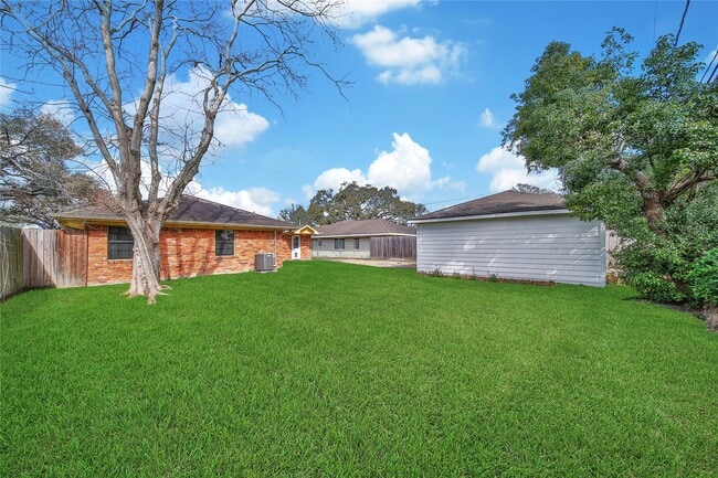 Photo - 3315 S Braeswood Blvd