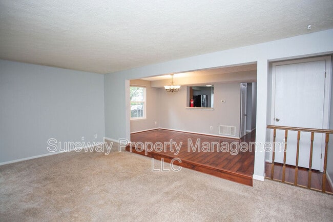 38 Dorchester Cir