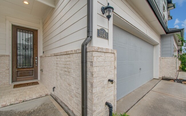 Photo - 5543 Evanston Ln