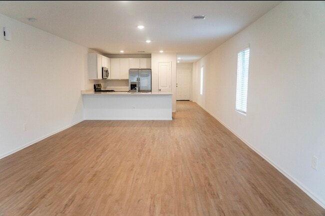 Photo - 2802 Via Augusta Dr