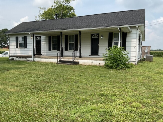 Building Photo - 832 Fogle Rd Rental