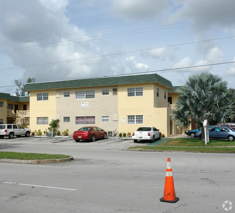 Photo - Sunrise Garden Apartments