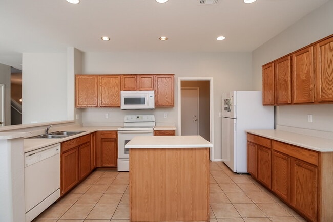 Photo - 2205 N 91st Gln