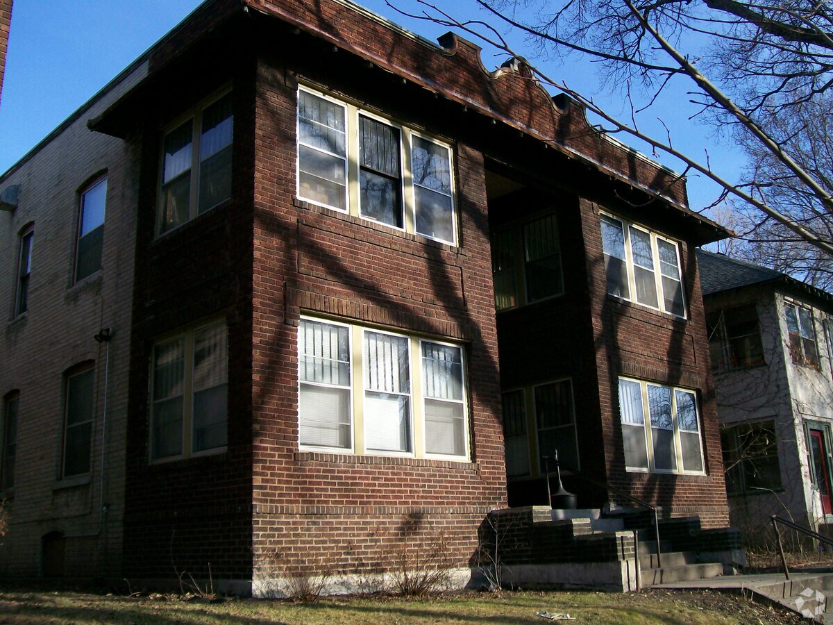 Photo - 2437 1st Ave S