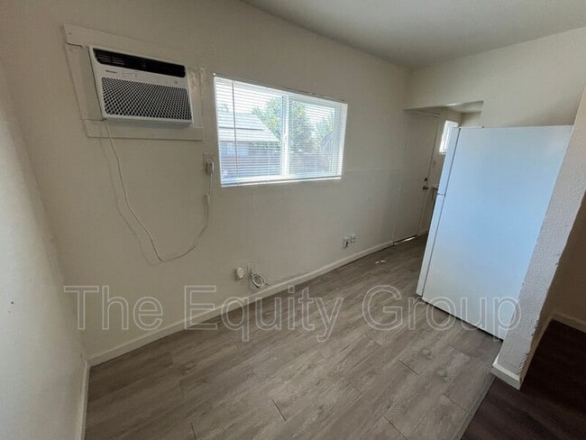 Photo - 266 W Belleview Ave Unit #3