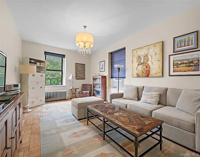 1175 Anderson Ave Unit 2E