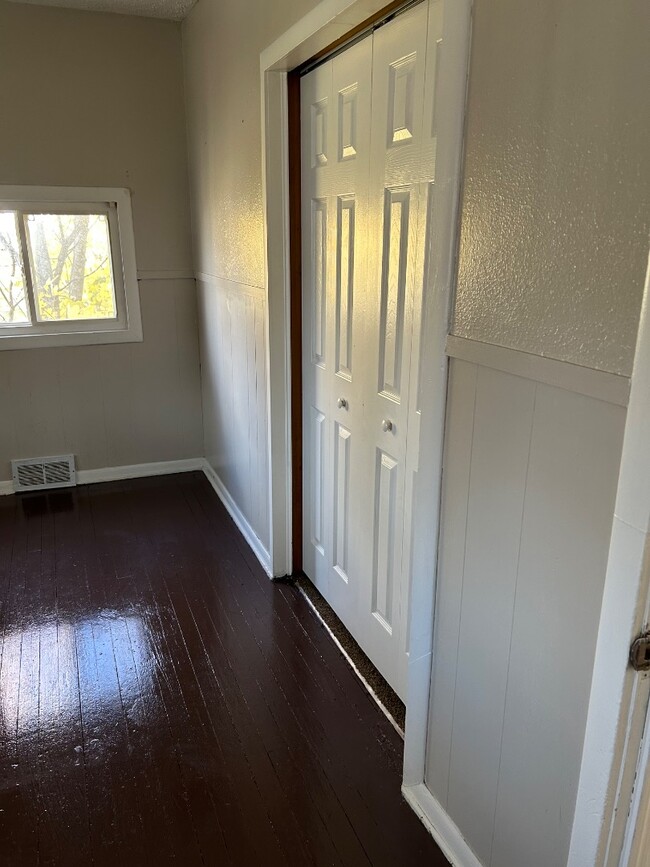 Photo - 4301 W 47th St