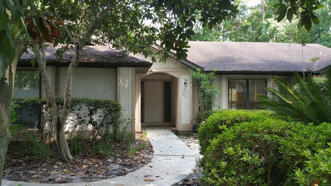 Photo - **4431 NW 53rd Street (Huntington)