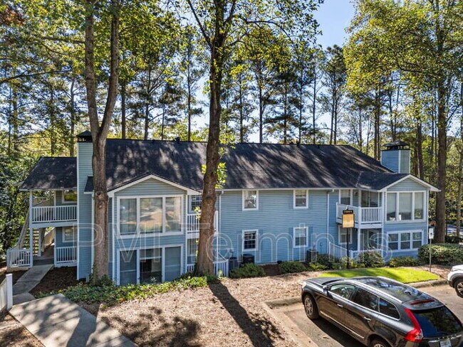 Photo - 2721 St Augustine Trail SE