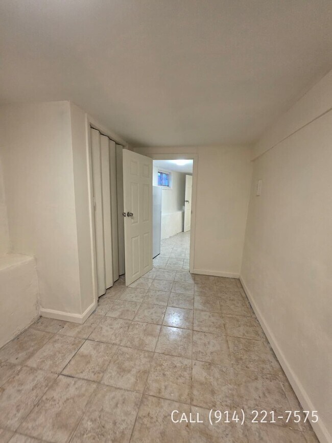 Photo - 104 Oak St Unit 1B