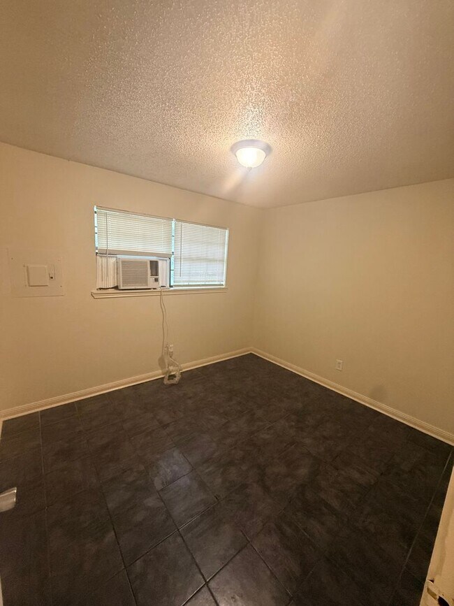 Photo - 211 Rue Royale Unit D
