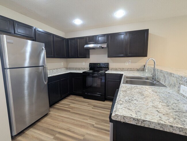 Photo - LIMITED TIME SPECIALS - WASHER/DRYER Suppl...