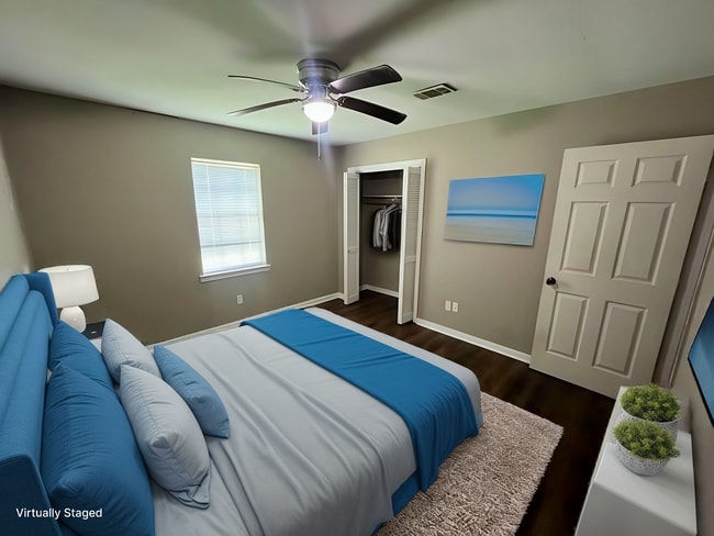 Photo - 9305 Gardner St