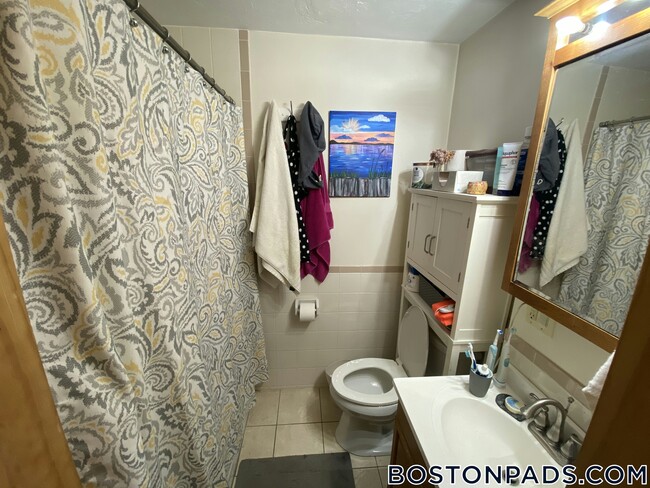 Photo - 61 Anderson St Unidad 6