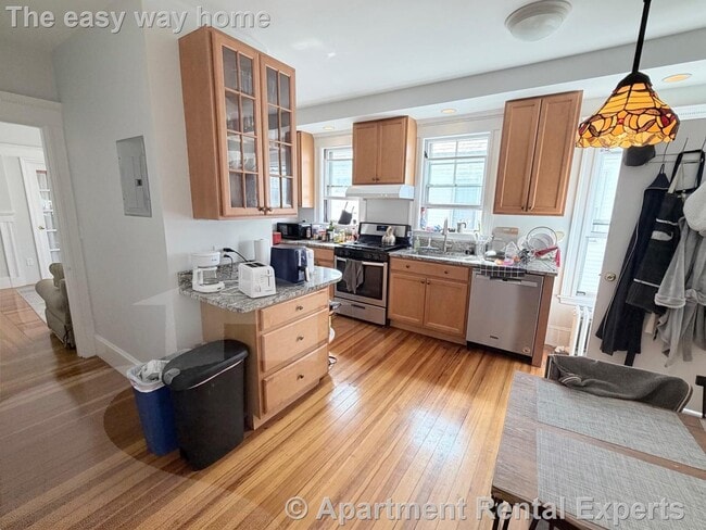 Photo - 34 Leonard St Unit #2