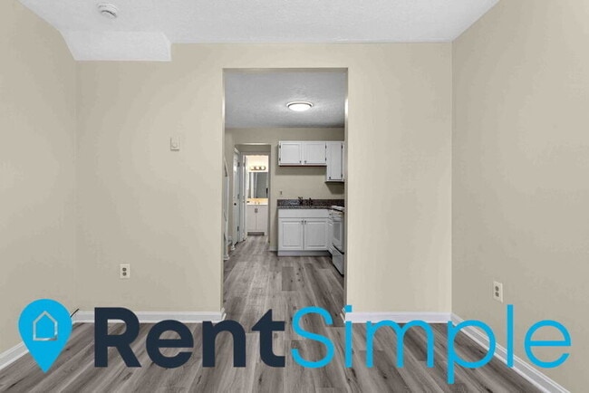 Photo - 432 Chase St