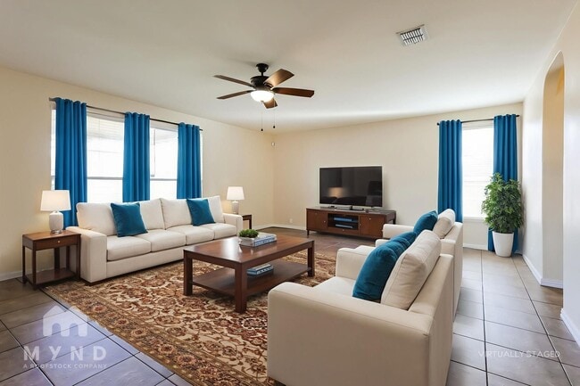 Photo - 404 Dove Wing Casa