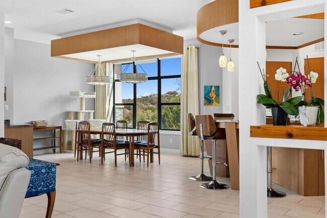 Photo - 4800 Hidden Creek Ln