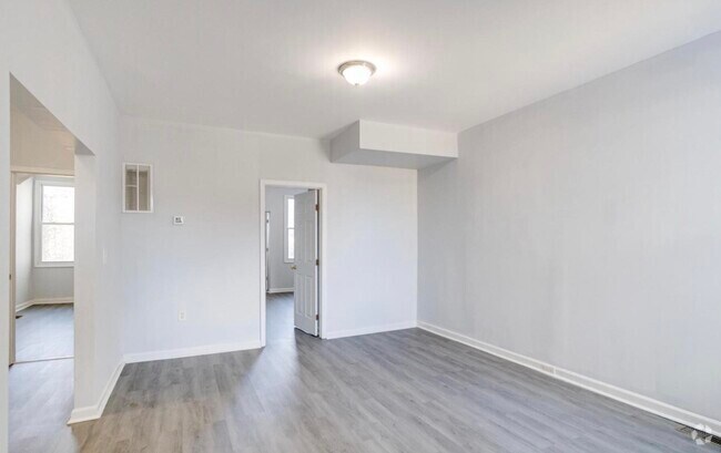 Building Photo - 3007 Oakley Ave Rental