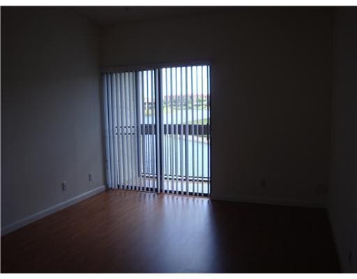 Photo - 2249 SW 15th St Unit 194