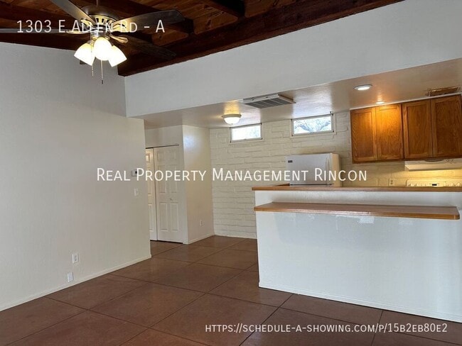 Photo - 1303 E Allen Rd Unidad A