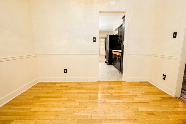 Photo - 419 Boros Rd