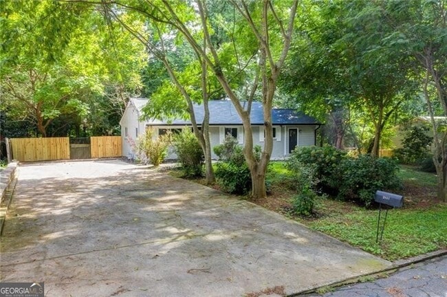 Photo - 2951 Haralson Rd