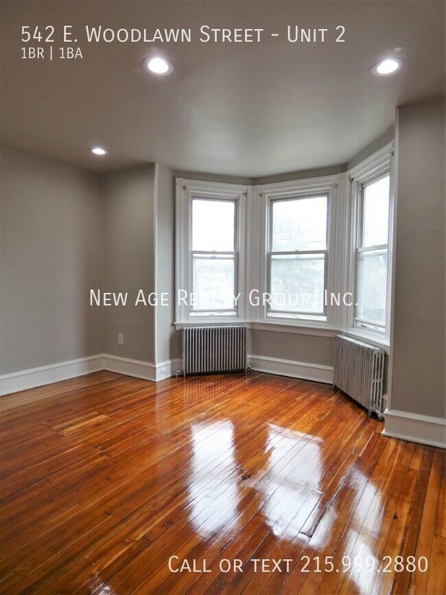 Photo - 542 E Woodlawn St Unit 2