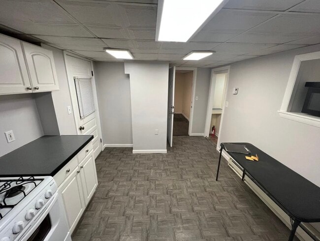 Photo - 10 Wallace St Unit 2R-B