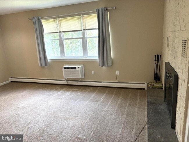 333 Lacey Ave Unit C4