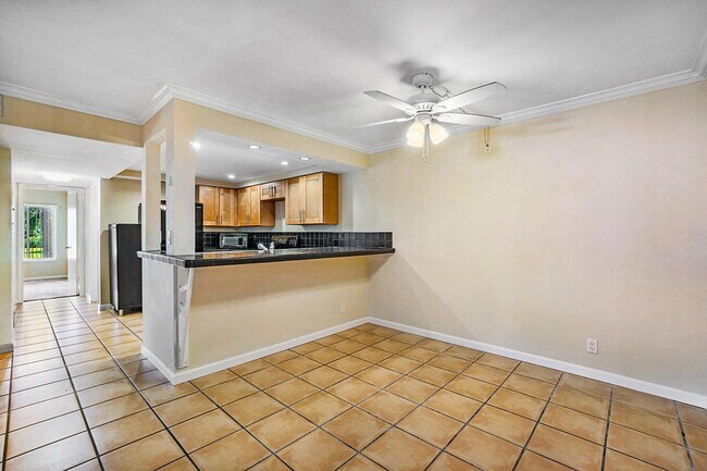 6559 Chasewood Dr Unit A