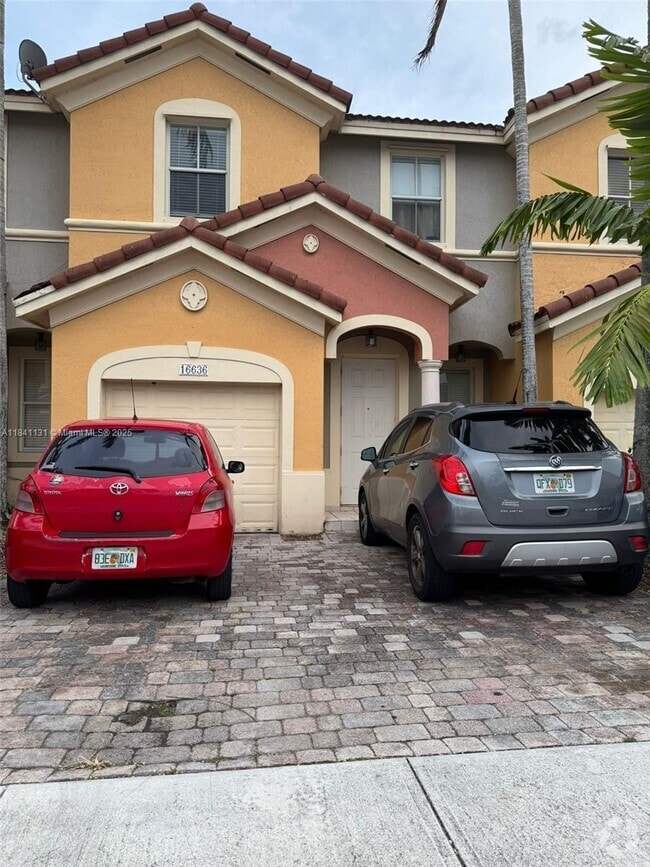 Building Photo - 16636 SW 85th Ln Rental