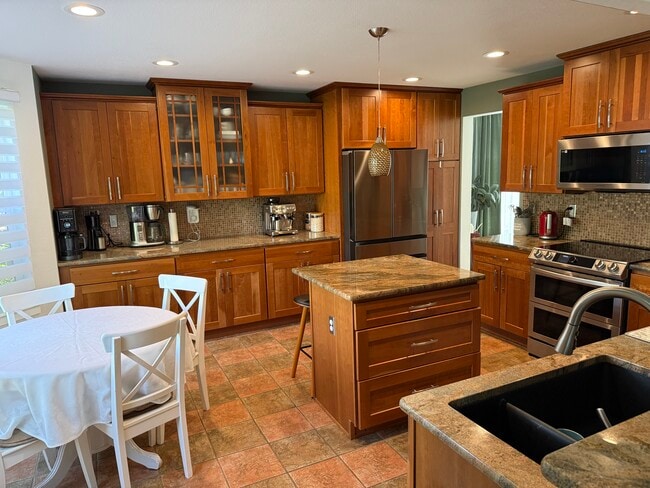 Photo - 15869 W 65th Pl