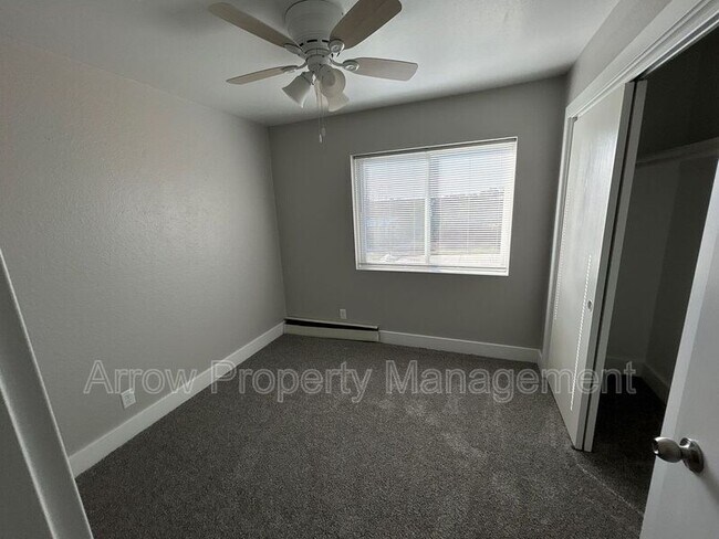 Photo - 940 27th St Unidad 14