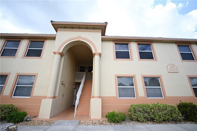 Building Photo - 15433 Bellamar Cir Unit 1023
