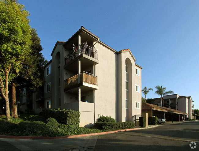 Photo - Baker Place Apartments