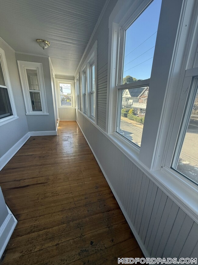 Photo - 132 George St Unit 2