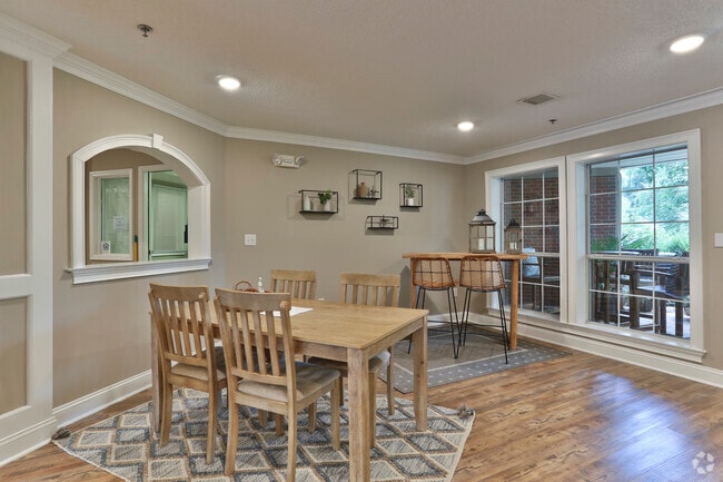https://eskaymanagement.quickleasepro.com/d/apply/190415