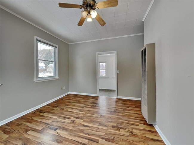 Photo - 52 22nd Ave NE