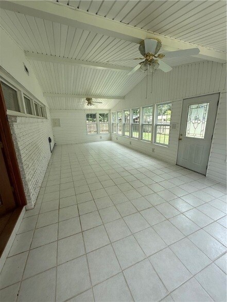 Photo - 1918 W Wedington Dr