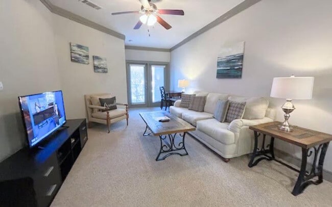 Building Photo - 700 Venue Wy Unit ID1328921P