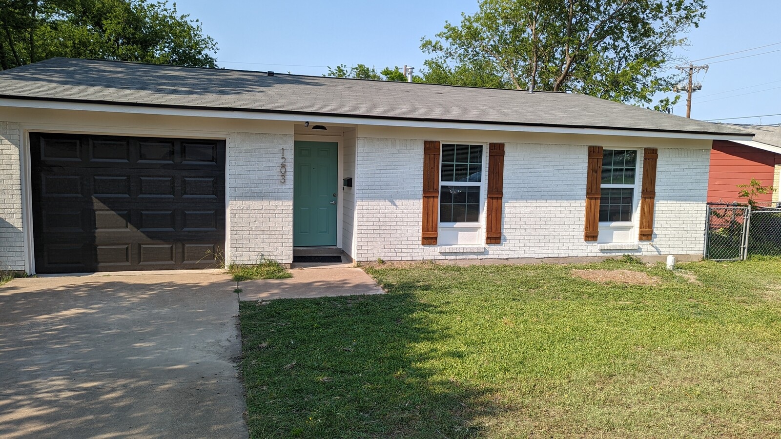 Photo - 1203 Kathey Dr